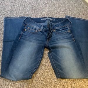 American Eagle Kick boot size 4 jeans.